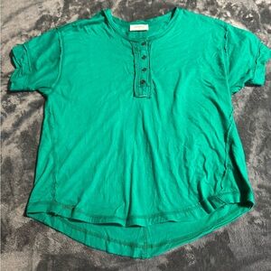 Womens Zenana Green Short Sleeve Henley Top Size Small
